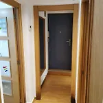 Apartment Bajo Al Lado Del Ayuntamiento *