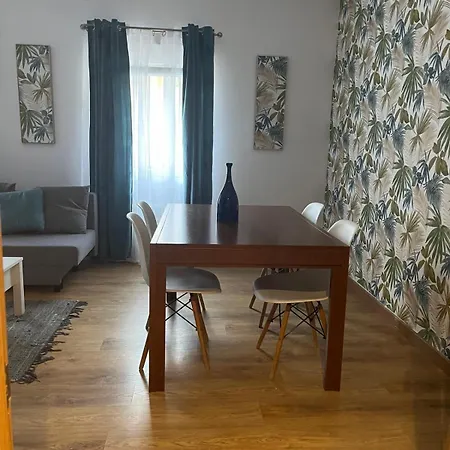 Lejlighed Bajo Al Lado Del Ayuntamiento *