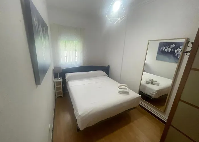 Bajo Al Lado Del Ayuntamiento Santander